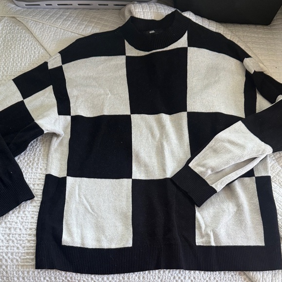 Vans Sweaters - Vans Oversized Checkerboard Crewneck Sweater